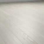 Imagen 1 de Flotantes Kronotex 8mm X 193mm X 1380 No Bisel- Caja 2,13m2 Roble Blanco
