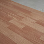 Imagen 2 de Ceramico Simil Madera- Piso/ Pared 43x43- Maja [caja 2,25m2] Marrón Algarrobo