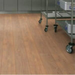Imagen 2 de Piso Flotante Kronotex 12mm X 188mm X 1850mm - Caja 1,39m2 Roble Capital Medium