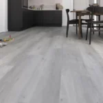 Imagen 2 de Krono Original- Piso Flotante 12mm Bisel Roble Misty