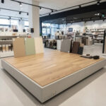 Imagen 3 de Krono Original Narrow- 10mm X 192 X 2000- Bisel- Caja 1,92m2 Natural Hickory