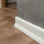Imagen 3 de Zócalo Mdf Foliado Kronotex Europeo Simil Madera 2.6m- 6 Un. 8