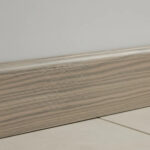 Imagen 3 de Zócalo Mdf Foliado Kronotex Premium Simil Madera 2.6m- 15