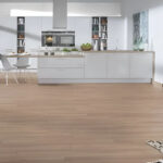 Imagen 3 de Krono Original- Piso Flotante 8mm Bisel- [caja 2,22m2] Desert Oak