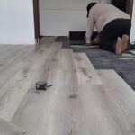 Imagen 4 de Spc- Piso Vinilico 5/0,5mm X 228mm X 1524mm- [caja X 2,78m2] Gris Ocean View