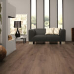 Imagen 4 de Flotantes Kronotex 8mm X 193mm X 1380 No Bisel- Caja 2,13m2 Roble Dark Brown Millenium
