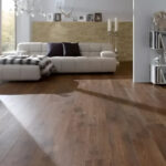 Imagen 5 de Krono Original Narrow- 10mm X 123 X 1280- Bisel- Caja 1,73m2 Chestnut Toro