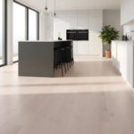 Imagen 6 de Pisos Flotantes Kronotex 8mm- Con Bisel- Caja 2,13m2 Waveless Oak White