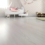 Imagen 6 de Flotantes Kronotex 8mm X 193mm X 1380 No Bisel- Caja 2,13m2 Roble Trend Blanco